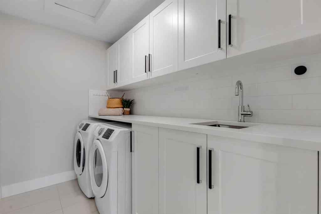 MLS® A2266590 - 2337 27 Avenue NW in Banff Trail Calgary, Residential