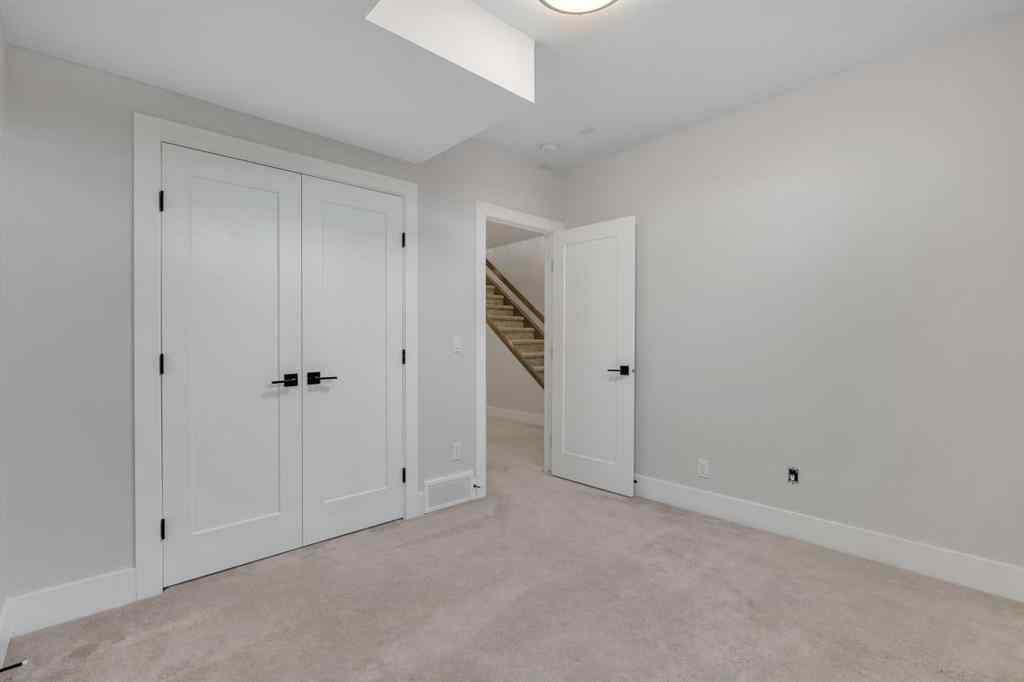 MLS® A2266590 - 2337 27 Avenue NW in Banff Trail Calgary, Residential