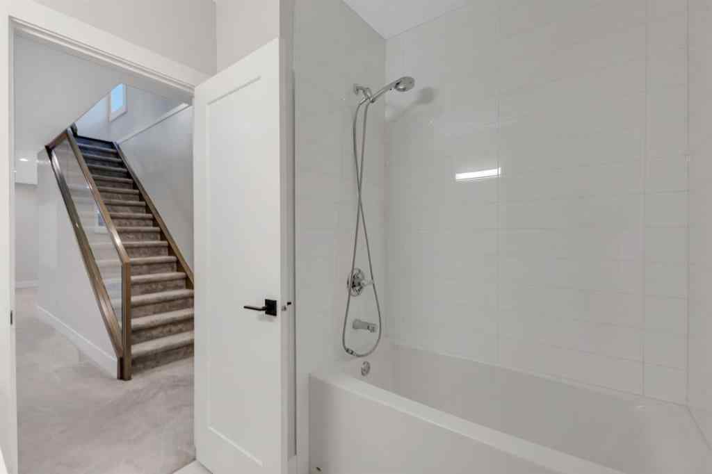 MLS® A2266590 - 2337 27 Avenue NW in Banff Trail Calgary, Residential