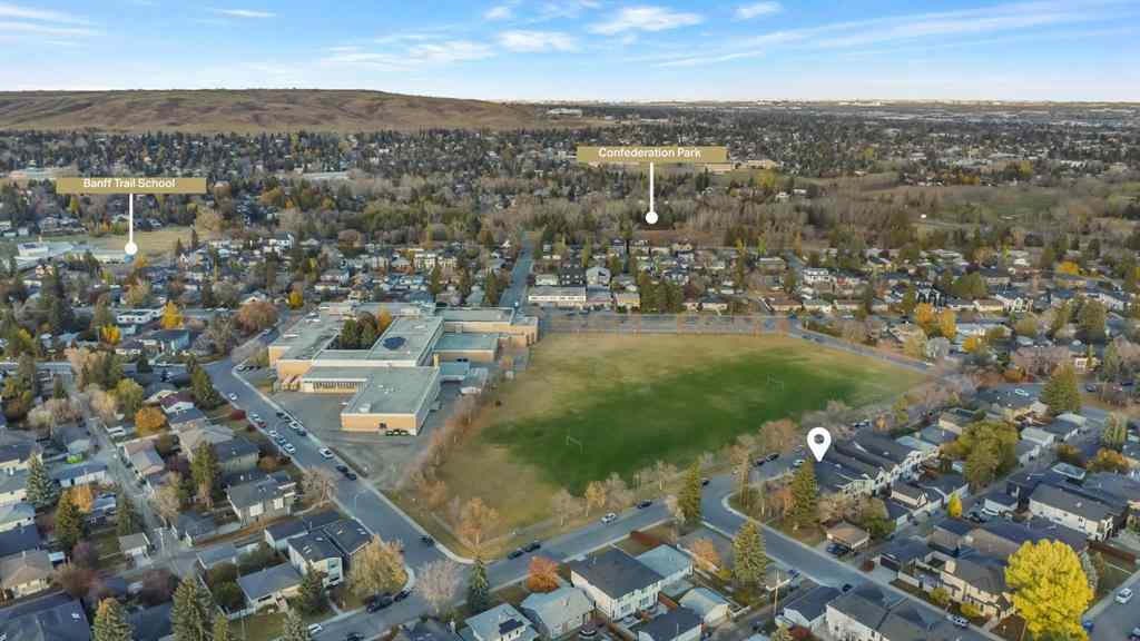 MLS® A2266590 - 2337 27 Avenue NW in Banff Trail Calgary, Residential