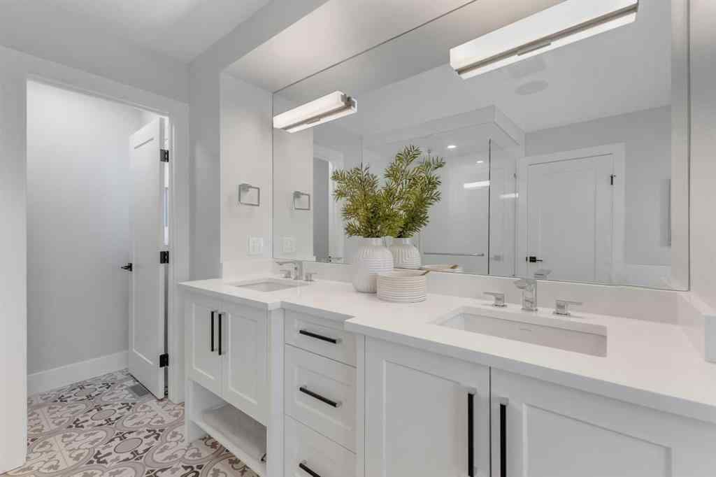 MLS® A2266590 - 2337 27 Avenue NW in Banff Trail Calgary, Residential