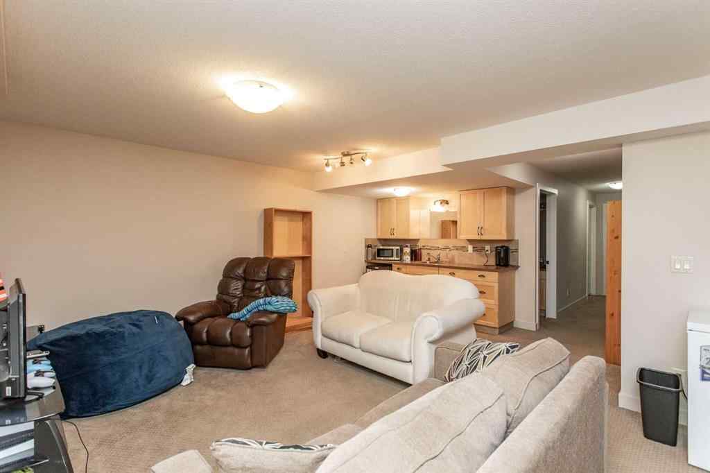 MLS® A2266591 - 5422 49 Avenue  in Downtown Lacombe Lacombe, Residential