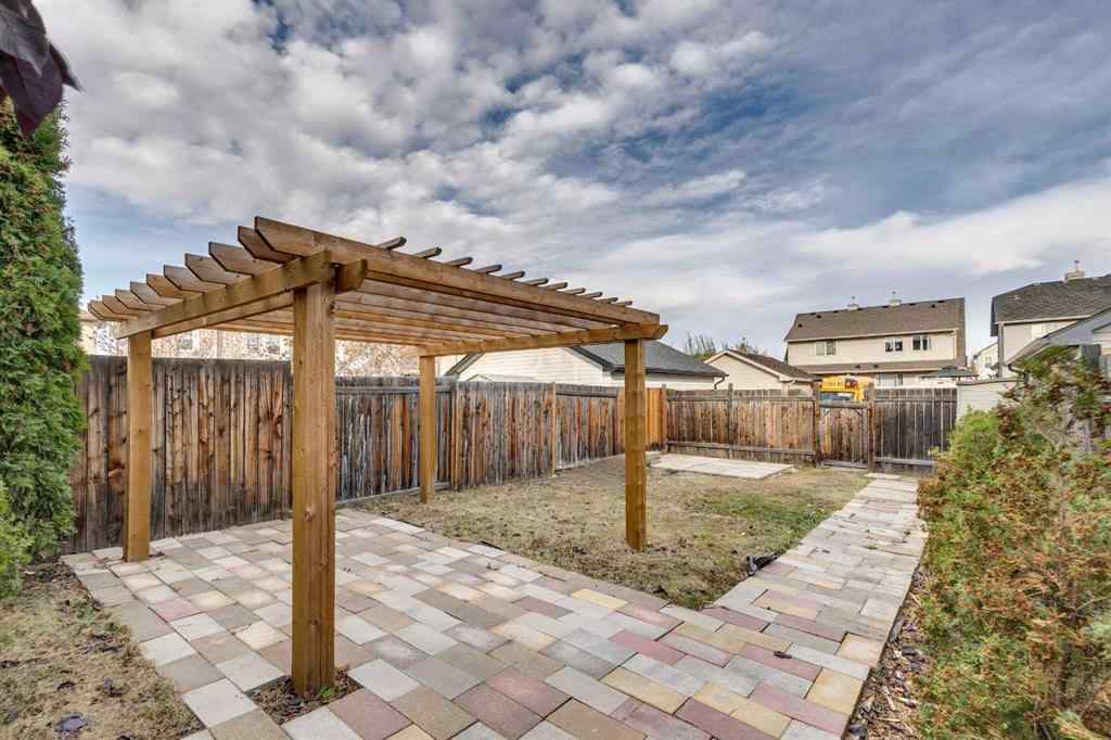 MLS® A2266595 - 206 Elgin Place SE in McKenzie Towne Calgary, Residential