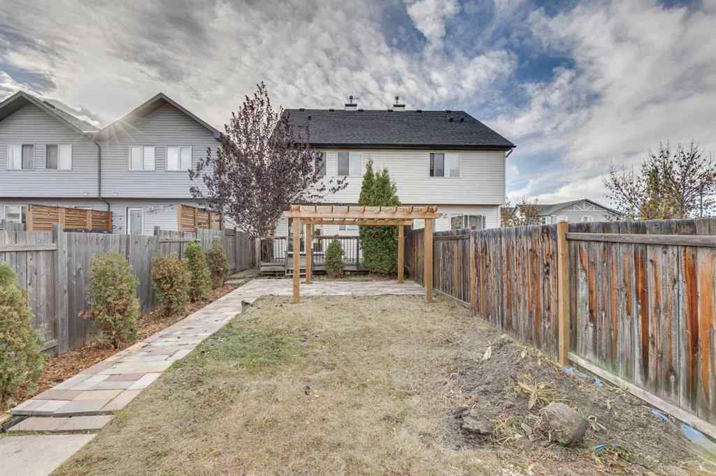 MLS® A2266595 - 206 Elgin Place SE in McKenzie Towne Calgary, Residential