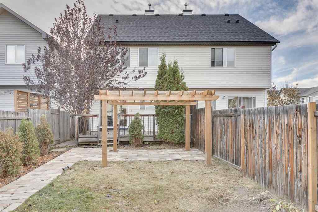 MLS® A2266595 - 206 Elgin Place SE in McKenzie Towne Calgary, Residential