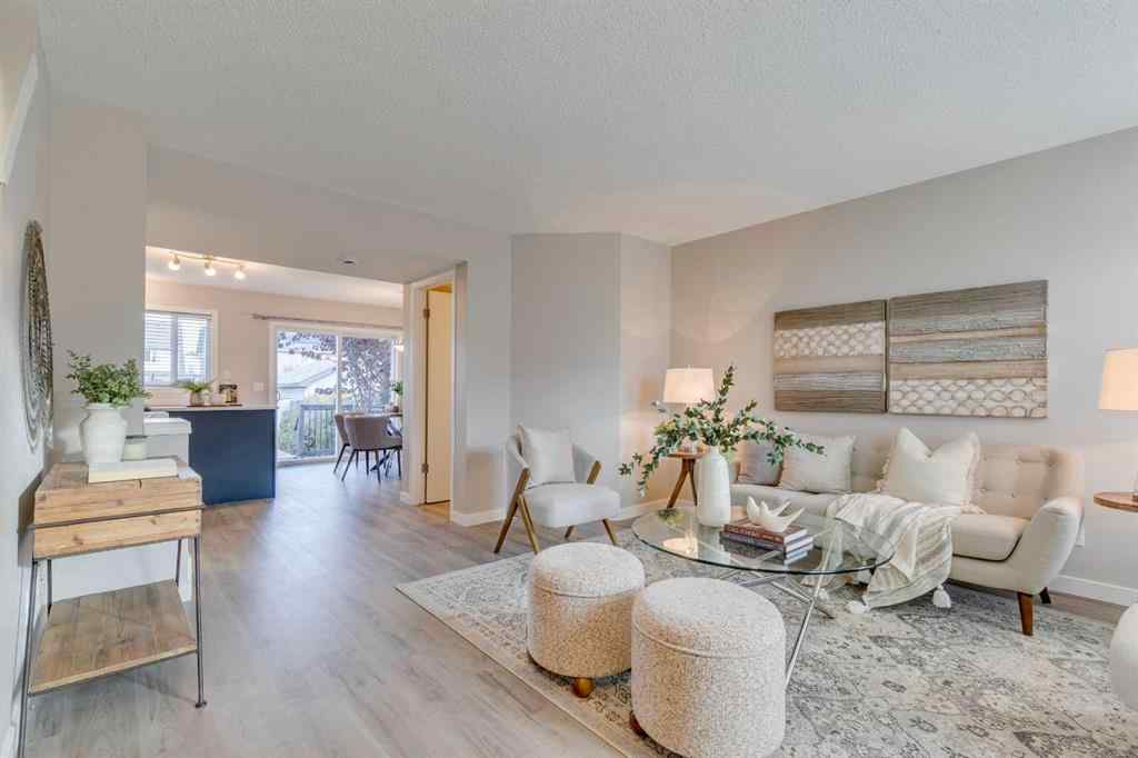 MLS® A2266595 - 206 Elgin Place SE in McKenzie Towne Calgary, Residential