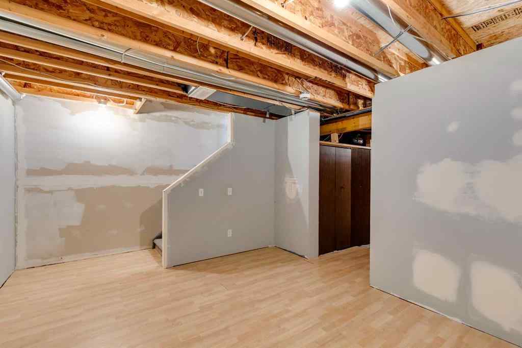 MLS® A2266595 - 206 Elgin Place SE in McKenzie Towne Calgary, Residential