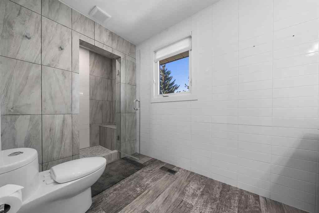 MLS® A2266596 - 32 Carter Crescent SE in Ross Glen Medicine Hat, Residential