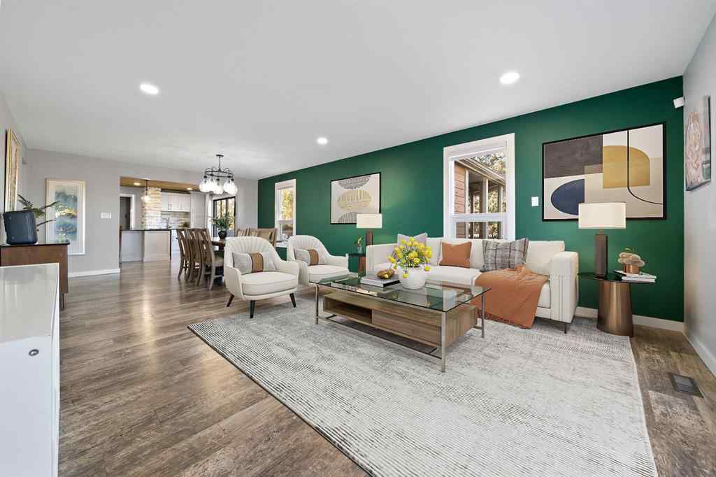 MLS® A2266596 - 32 Carter Crescent SE in Ross Glen Medicine Hat, Residential