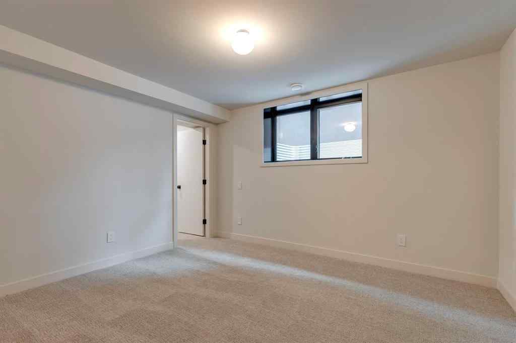 MLS® A2266600 - 3423 23 Street NW in Charleswood Calgary, Residential