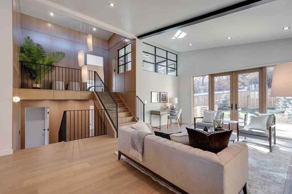 MLS® A2266600 - 3423 23 Street NW in Charleswood Calgary, Residential