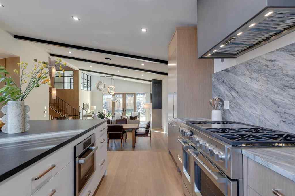 MLS® A2266600 - 3423 23 Street NW in Charleswood Calgary, Residential