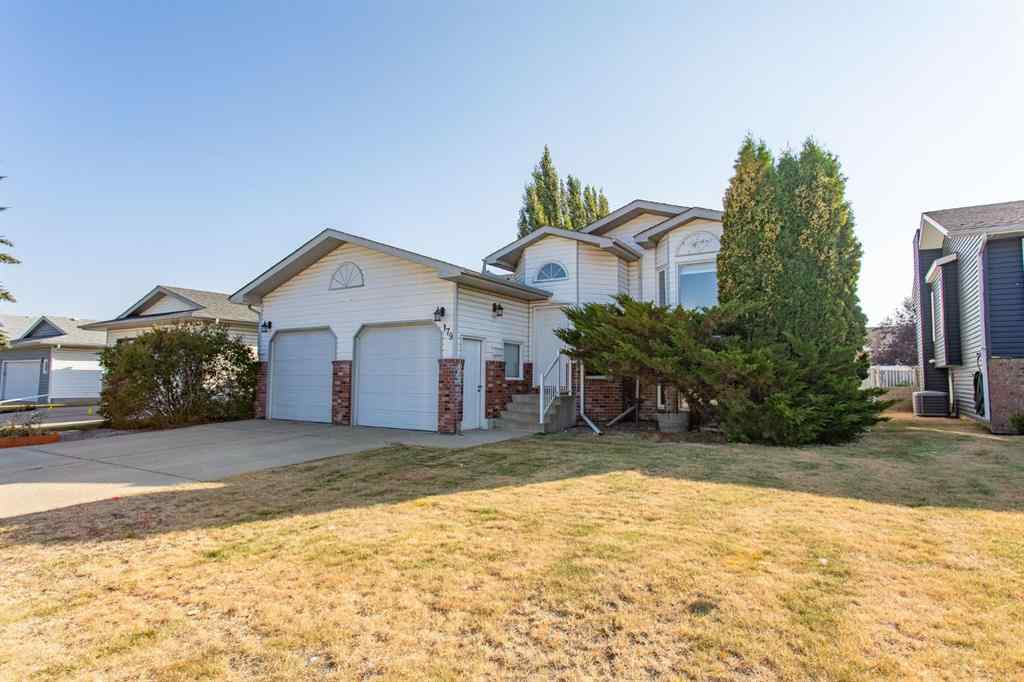 MLS® A2266601 - 179 Douglas Avenue  in Deer Park Estates Red Deer, Residential