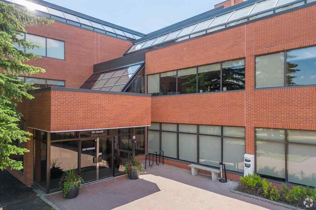 MLS® A2266603 - 3115 12 Street NE in South Airways Calgary, Commercial