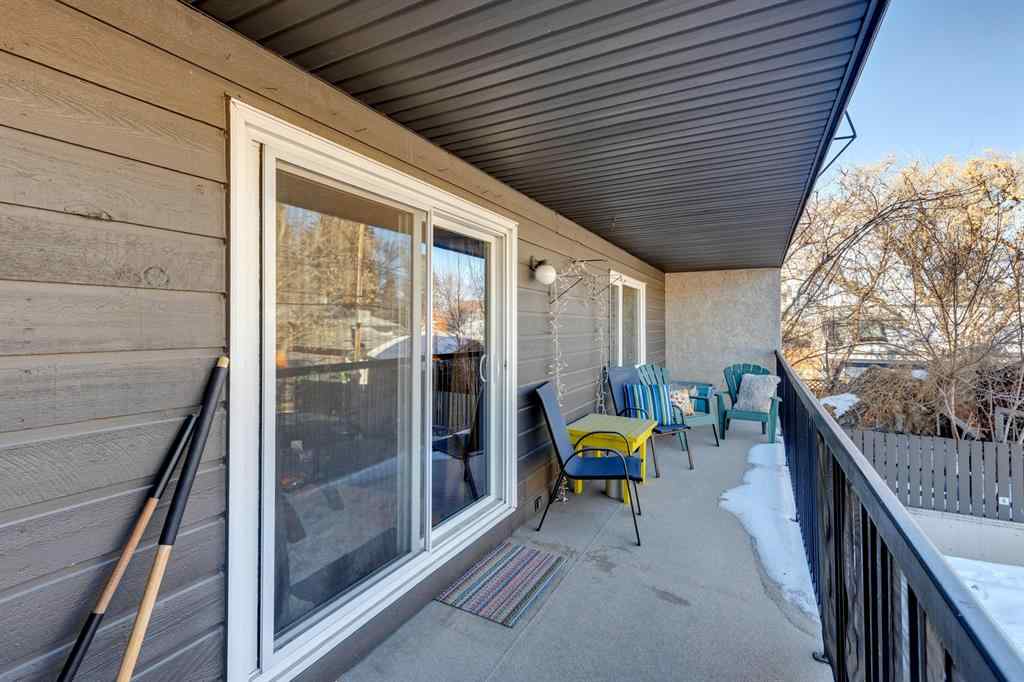MLS® A2266605 - Unit #203 234 5 Avenue NE in Crescent Heights Calgary, Residential