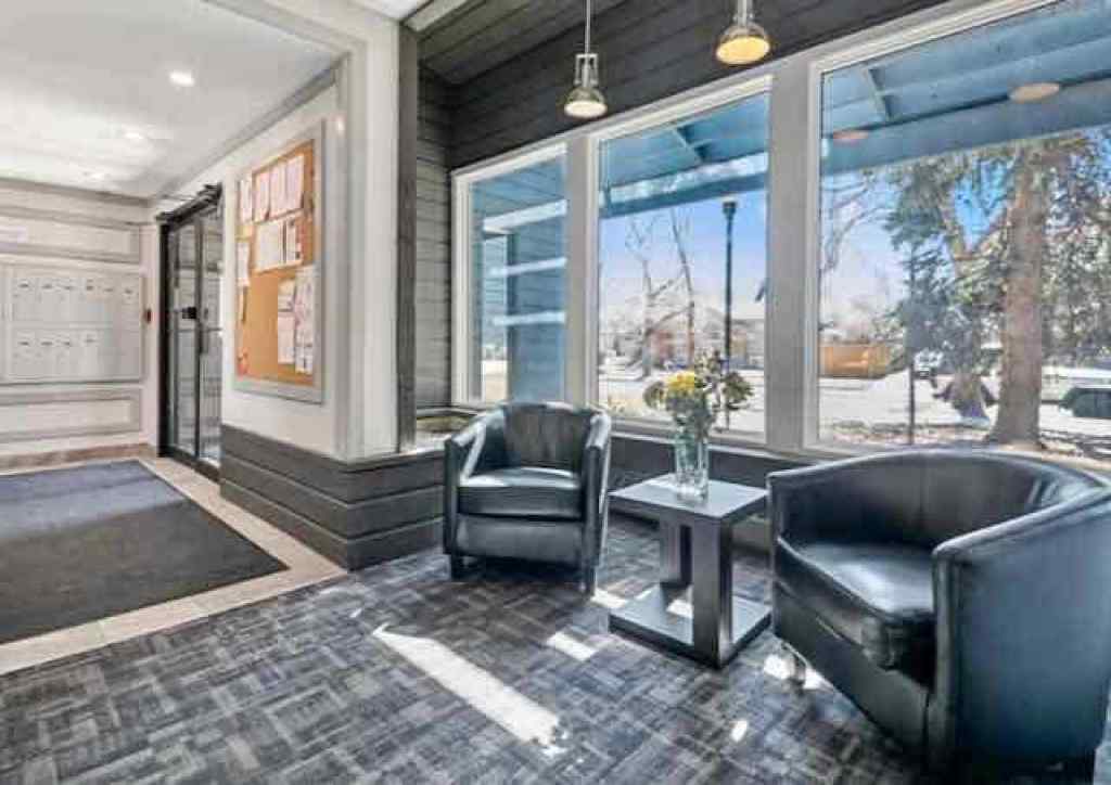 MLS® A2266605 - Unit #203 234 5 Avenue NE in Crescent Heights Calgary, Residential