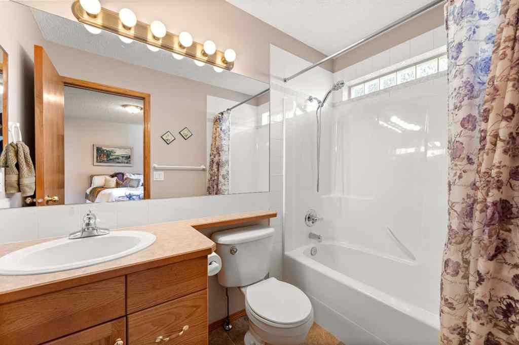 MLS® A2266608 - 164 Stonegate Close NW in Stonegate Airdrie, Residential