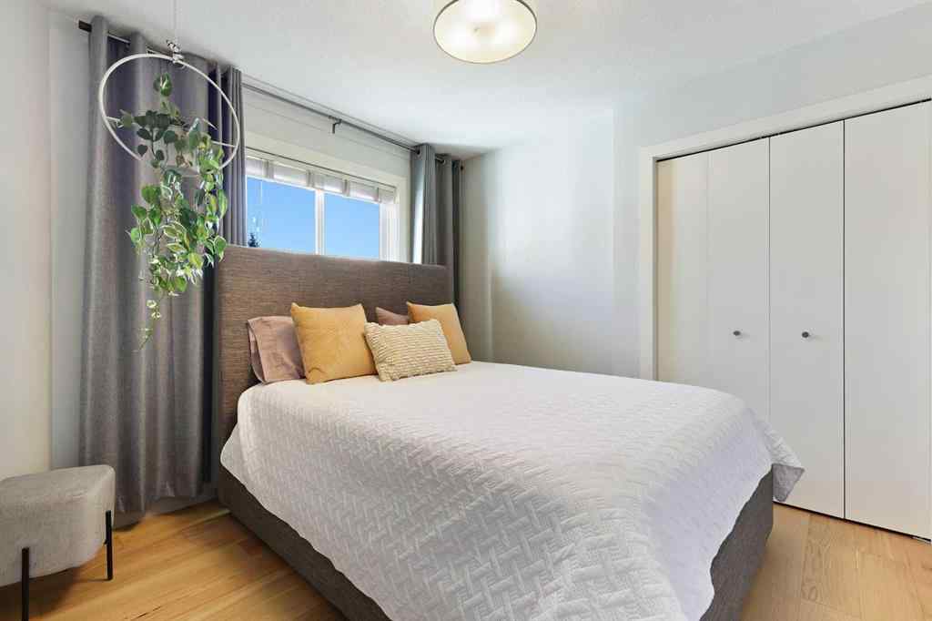 MLS® A2266610 - 199 Somme Avenue SW in Garrison Woods Calgary, Residential