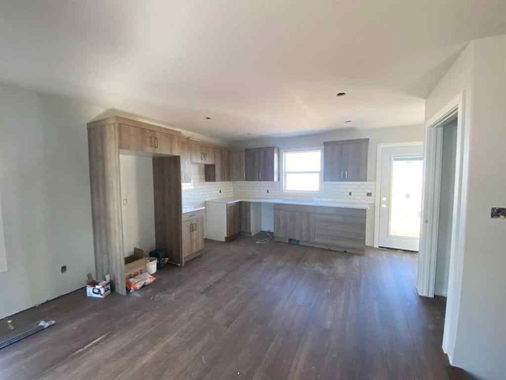 MLS® A2266615 - 4221 57 Street  in NONE Taber, Residential