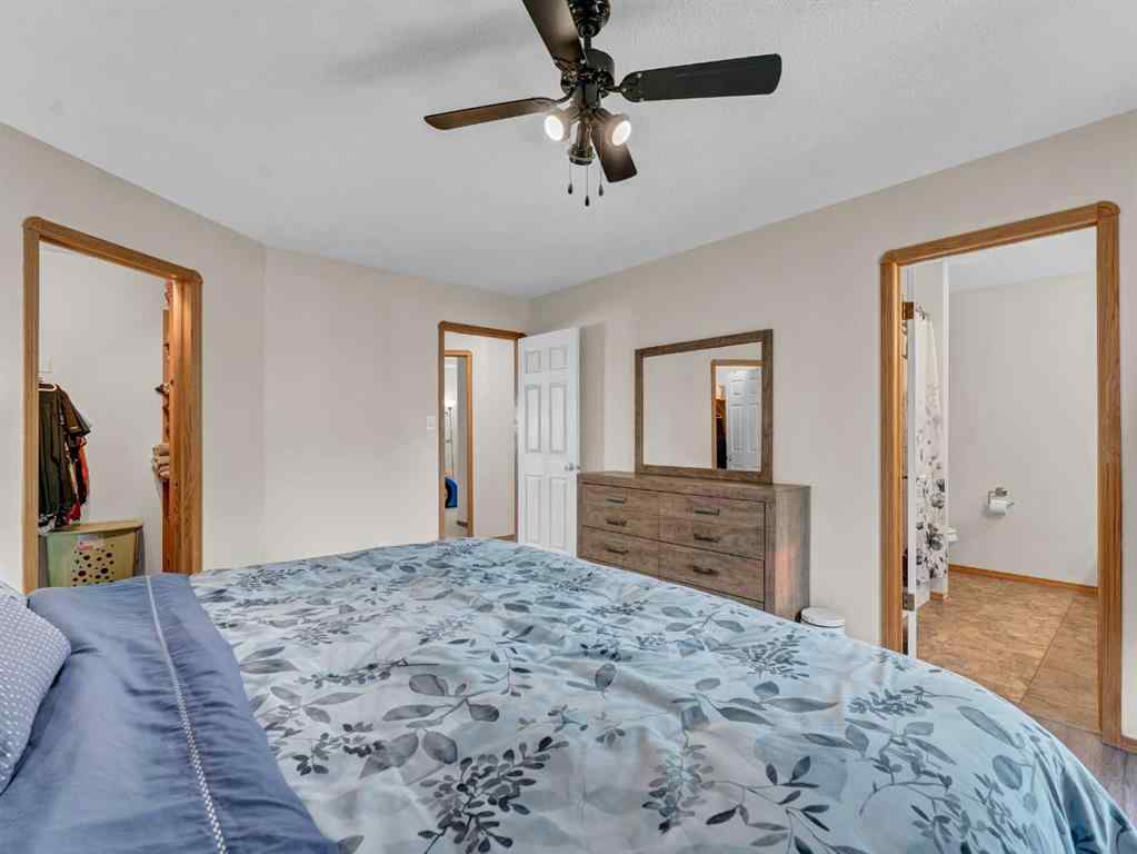 MLS® A2266619 - 35 Heritage Court NE in Northeast Crescent Heights Medicine Hat, Residential