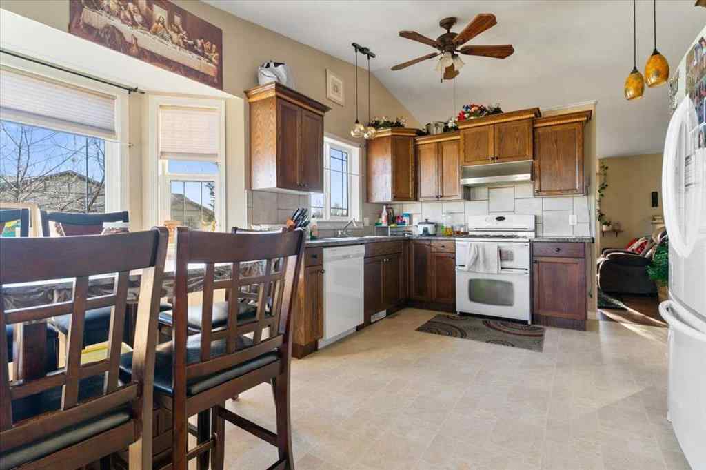 MLS® A2266621 - 8902 72 Avenue  in Countryside North Grande Prairie, Residential