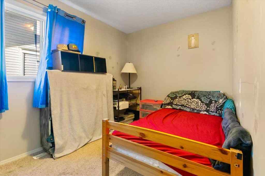 MLS® A2266621 - 8902 72 Avenue  in Countryside North Grande Prairie, Residential