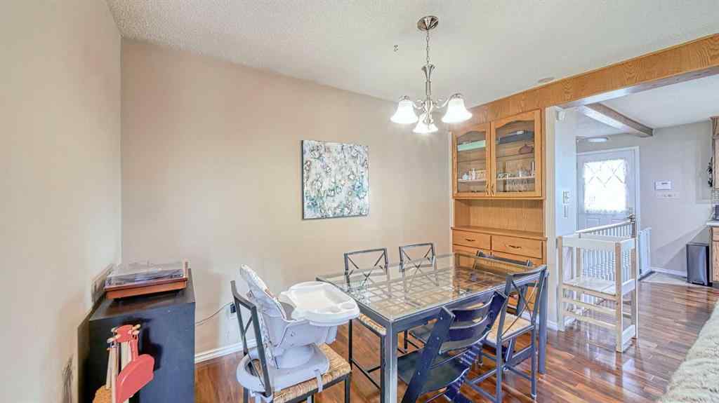 MLS® A2266622 - 8012 36 Avenue NW in Bowness Calgary, Residential