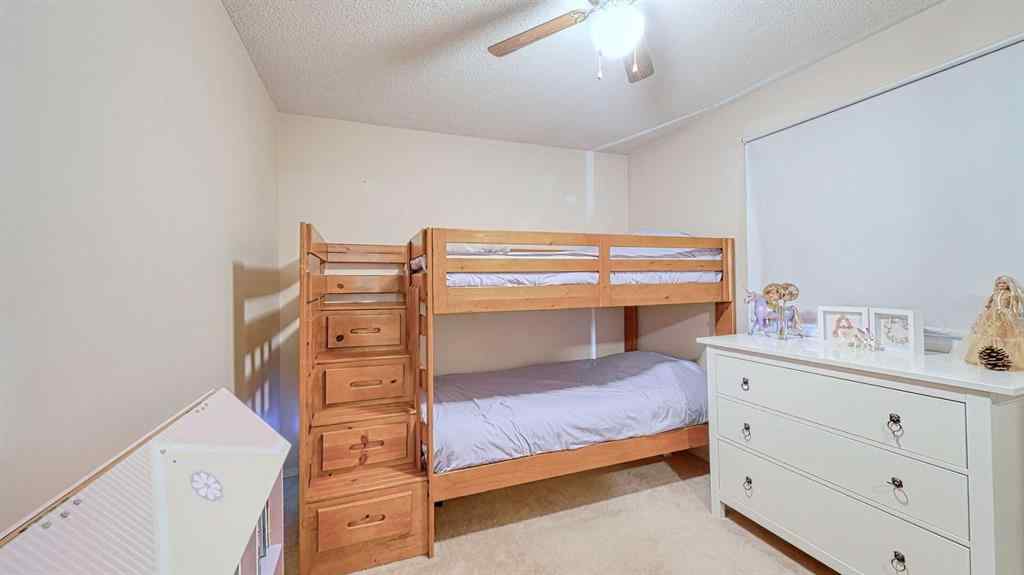 MLS® A2266622 - 8012 36 Avenue NW in Bowness Calgary, Residential