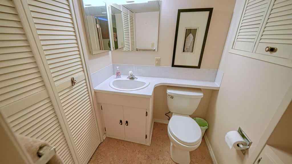 MLS® A2266622 - 8012 36 Avenue NW in Bowness Calgary, Residential