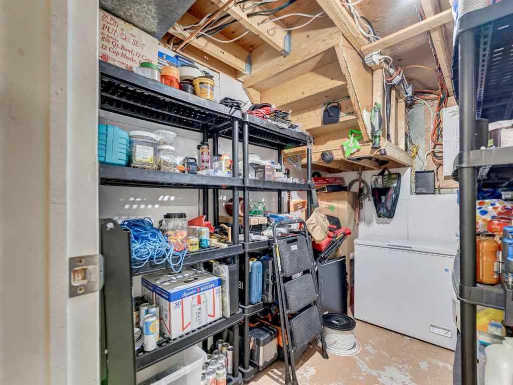 MLS® A2266629 - 805 1 Street SE in NONE Redcliff, Residential