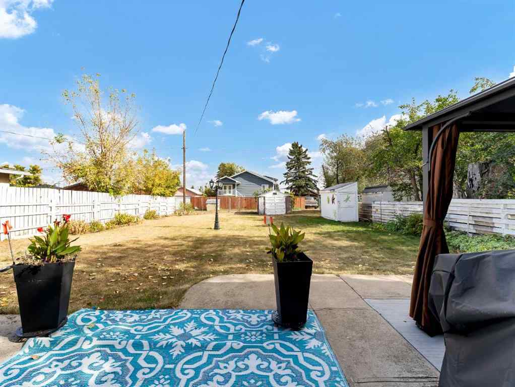 MLS® A2266629 - 805 1 Street SE in NONE Redcliff, Residential