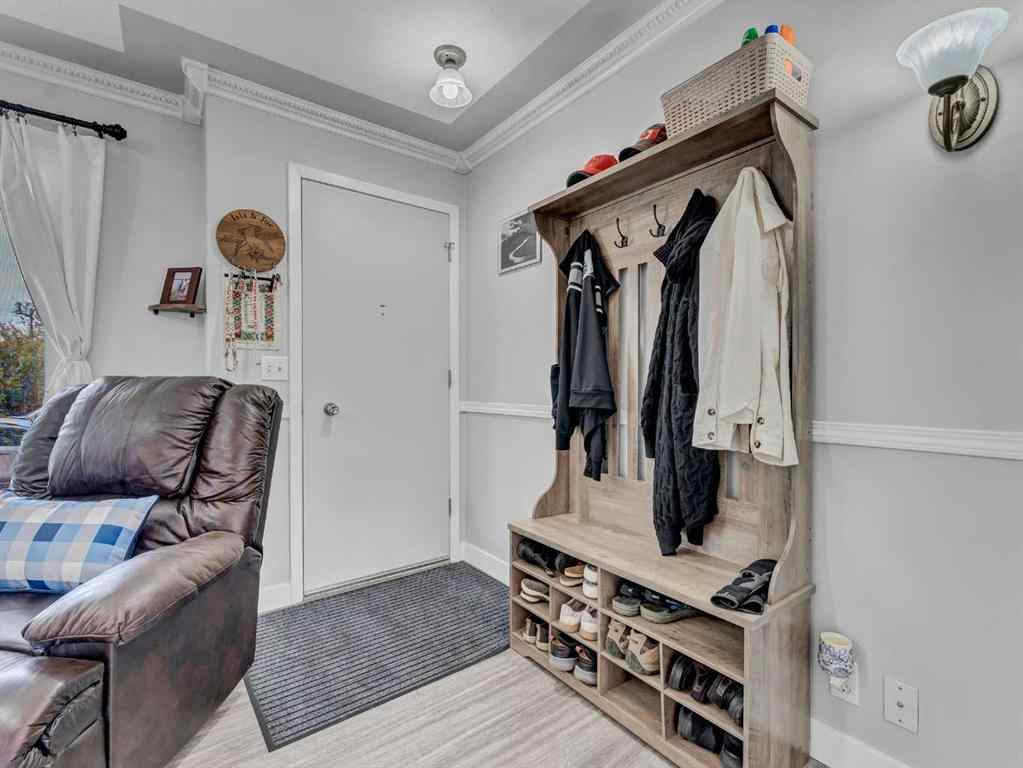 MLS® A2266629 - 805 1 Street SE in NONE Redcliff, Residential