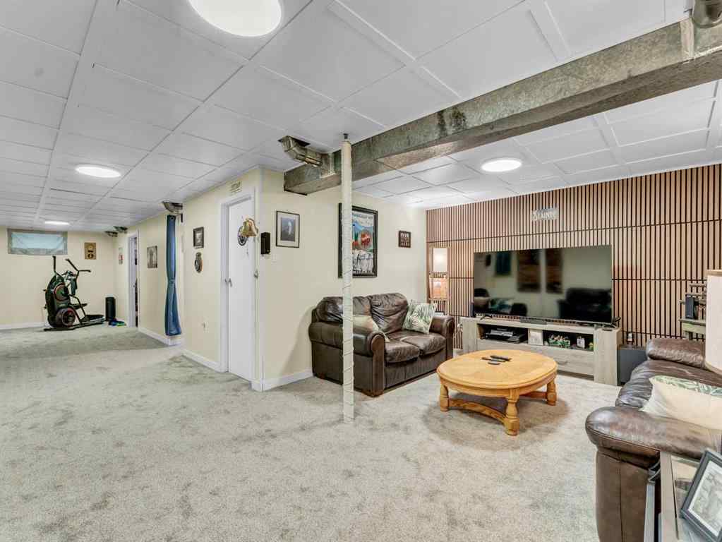 MLS® A2266629 - 805 1 Street SE in NONE Redcliff, Residential