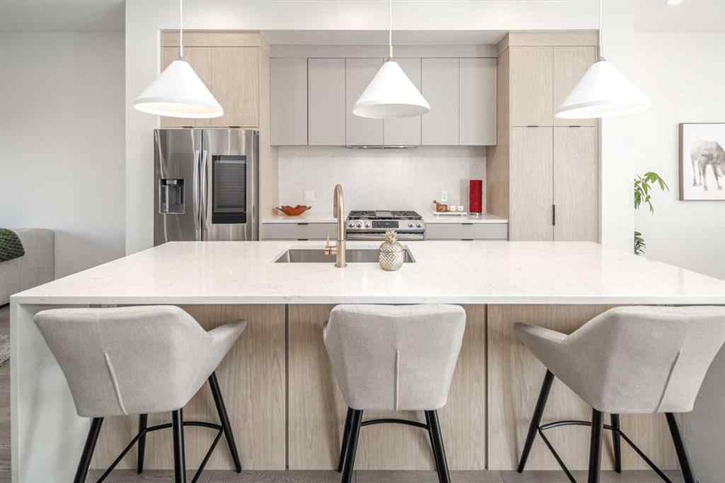 MLS® A2266633 - 2409B Richmond Road SW in Richmond Calgary, Residential