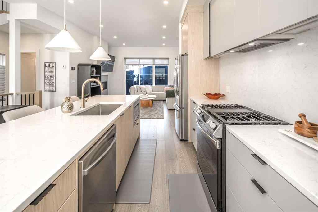 MLS® A2266633 - 2409B Richmond Road SW in Richmond Calgary, Residential