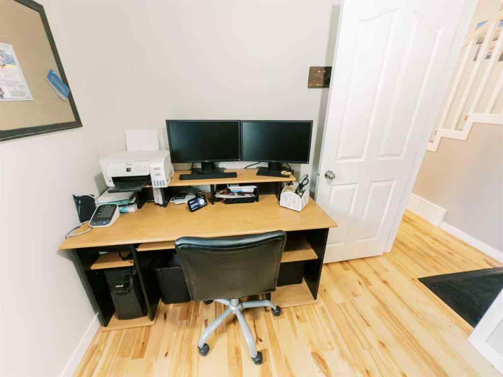 MLS® A2266634 - 5013 57 Street  in NONE Stettler, Residential