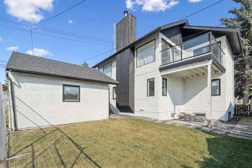 MLS® A2266635 - 809 9 Street NE in Renfrew Calgary, Residential