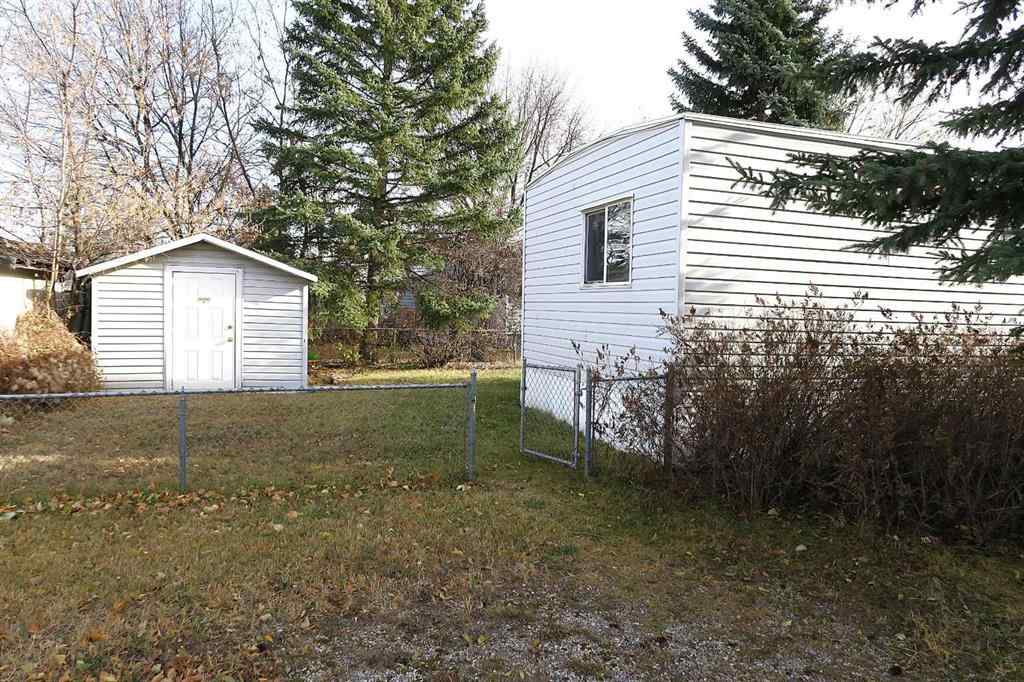 MLS&reg; # A2266636 - 901 Briarwood Crescent  in Brentwood_Strathmore Strathmore, Residential Open Houses