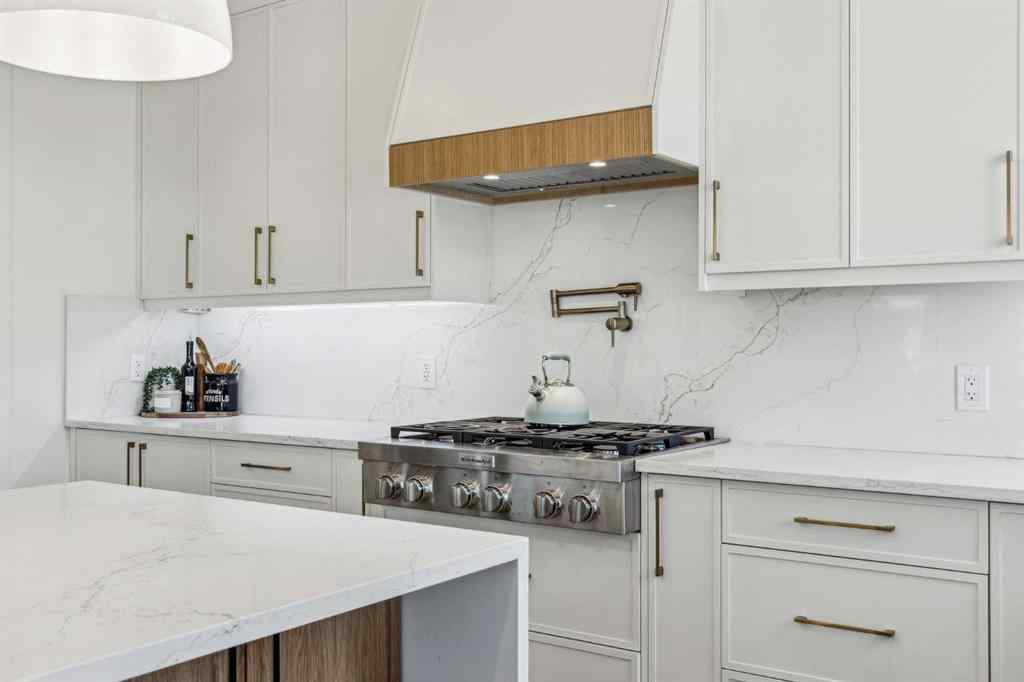 MLS® A2266640 - 510 Waterford Rise  in Waterford Chestermere, Residential