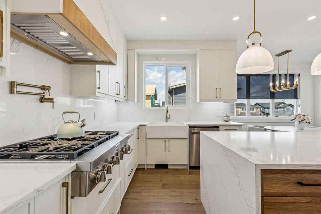 MLS® A2266640 - 510 Waterford Rise  in Waterford Chestermere, Residential