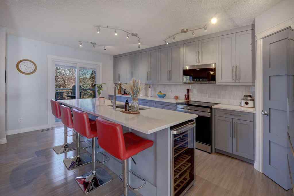 MLS® A2266644 - 10 Canals Circle SW in Canals Airdrie, Residential