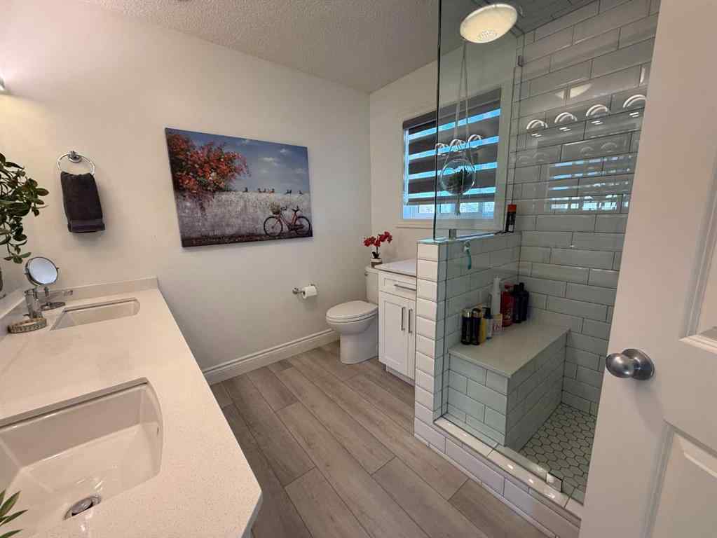 MLS® A2266644 - 10 Canals Circle SW in Canals Airdrie, Residential