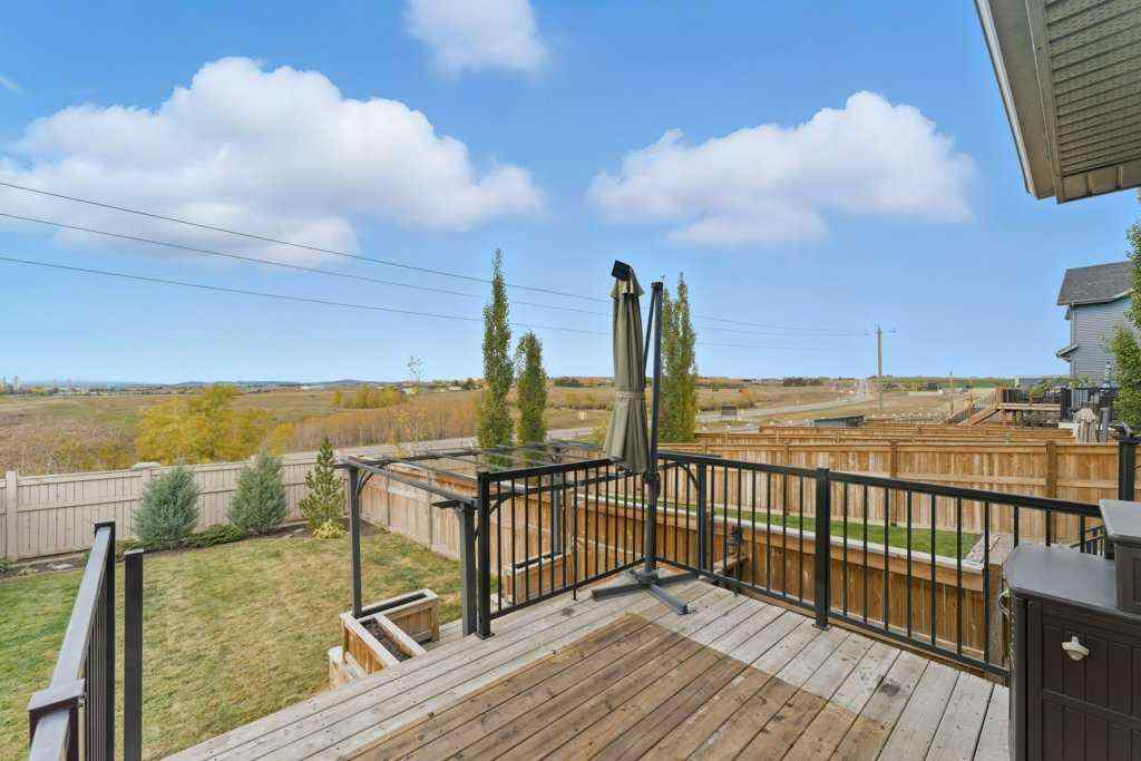 MLS® A2266647 - 251 Sunrise View  in Sunset Ridge Cochrane, Residential