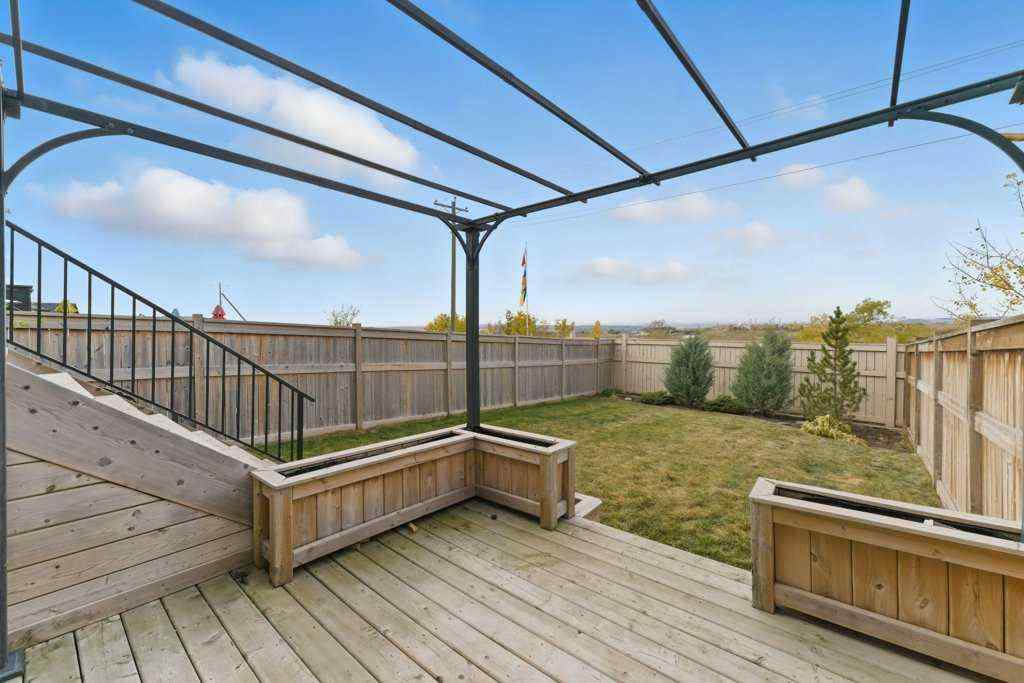 MLS® A2266647 - 251 Sunrise View  in Sunset Ridge Cochrane, Residential