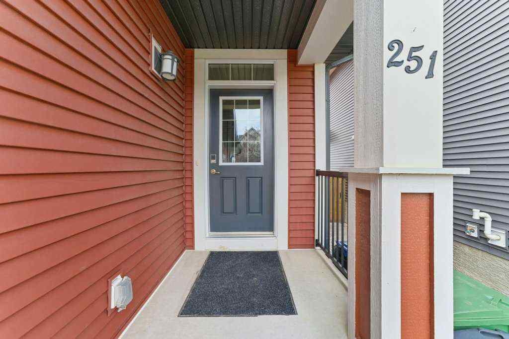 MLS® A2266647 - 251 Sunrise View  in Sunset Ridge Cochrane, Residential