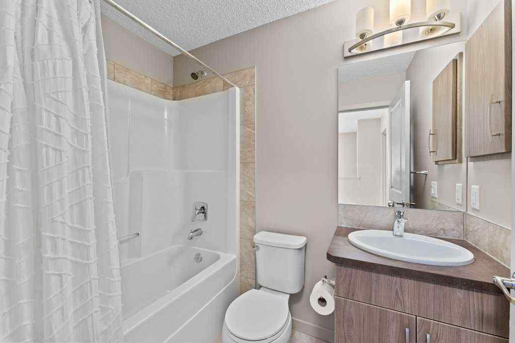 MLS® A2266647 - 251 Sunrise View  in Sunset Ridge Cochrane, Residential