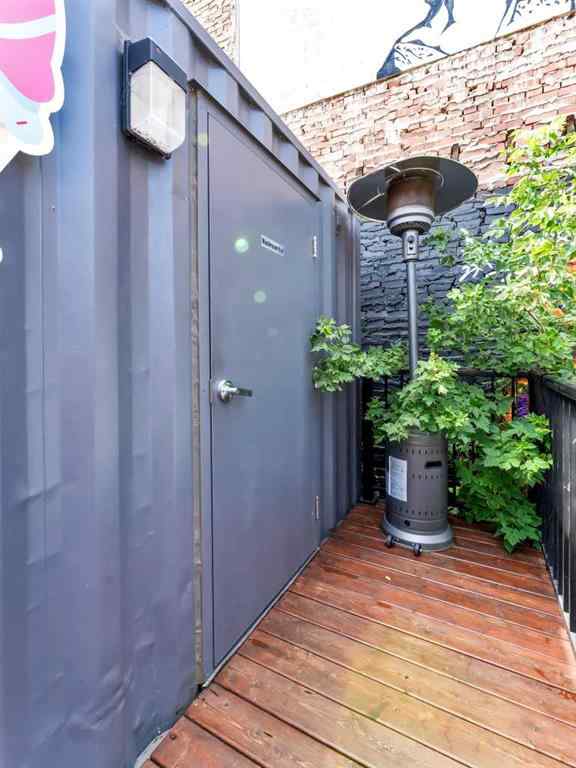 MLS® A2266653 - 651 2 Street SE in SE Hill Medicine Hat, Commercial