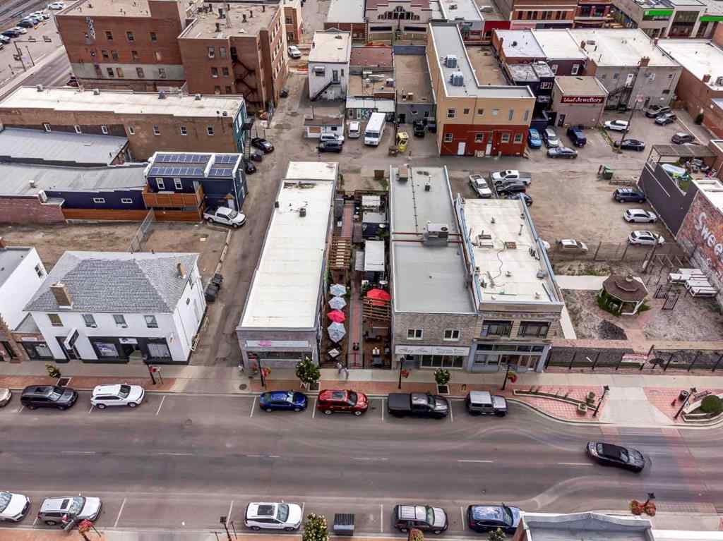 MLS® A2266653 - 651 2 Street SE in SE Hill Medicine Hat, Commercial