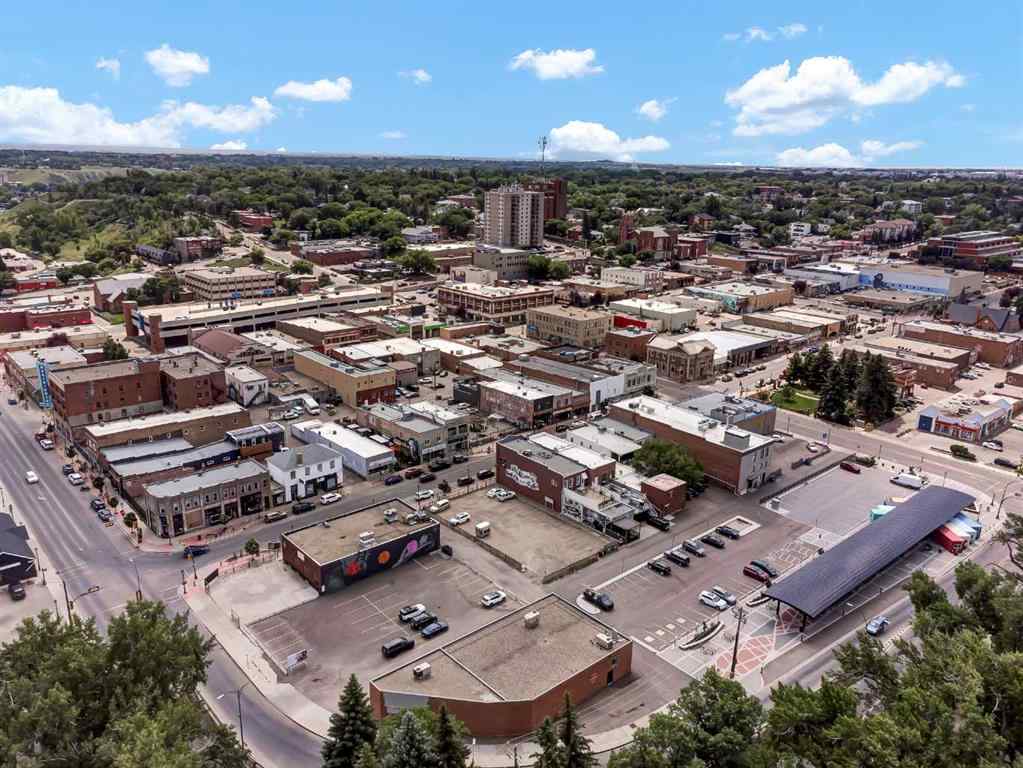 MLS® A2266653 - 651 2 Street SE in SE Hill Medicine Hat, Commercial