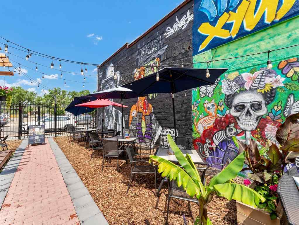 MLS® A2266653 - 651 2 Street SE in SE Hill Medicine Hat, Commercial